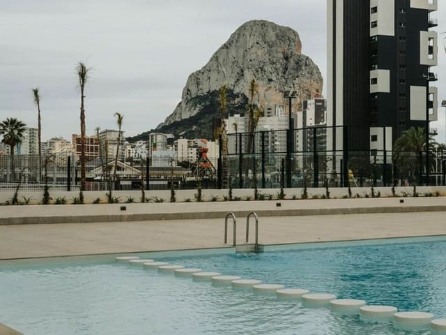 Apartamento de 2 habitaciones en Playa Arenal - Bol, Calpe / Calp en venta con piscina - 539.000 € (Ref: 9648972)