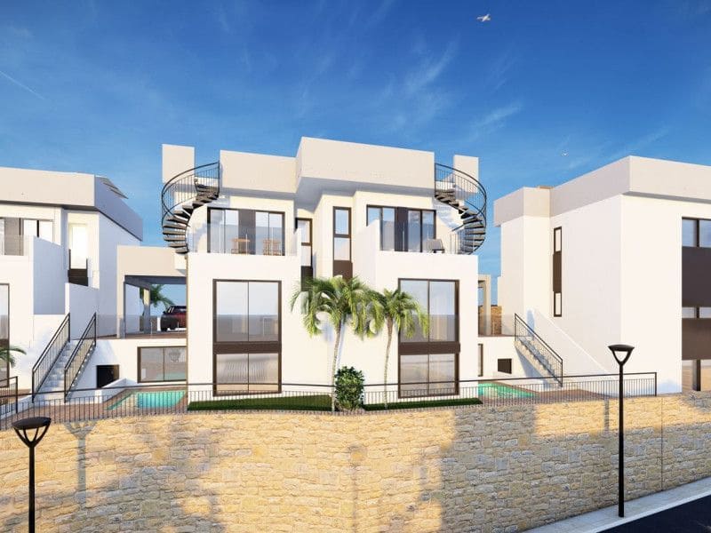 Adosado de 3 habitaciones en Algorfa en venta con piscina - 465.000 € (Ref: 9648982)