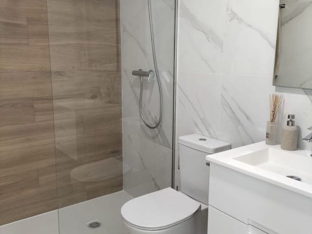 2 soveværelse Lejlighed til salg i Desamparados - Hurchillo - Torremendo, Orihuela med swimmingpool - € 309.900 (Ref: 9649284)