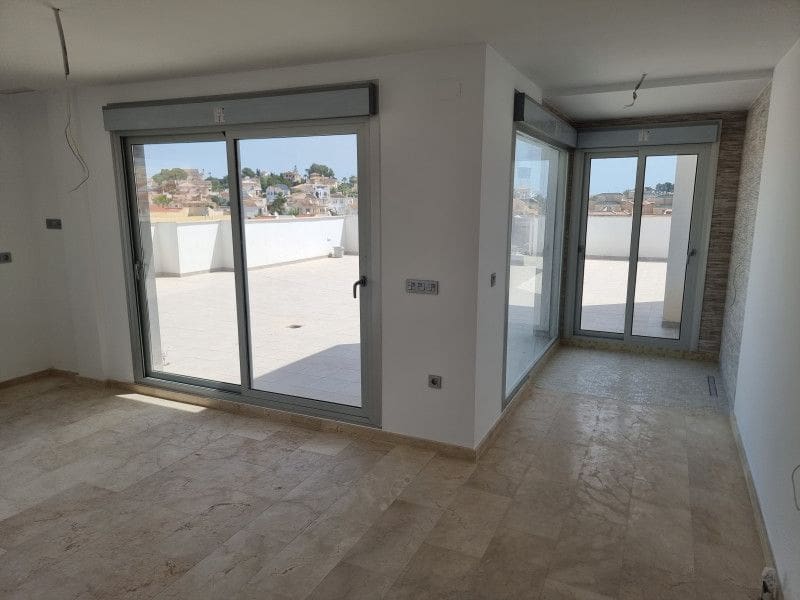 2 chambre Appartement à vendre à Orihuela Costa avec piscine - 295 000 € (Ref: 9649640)