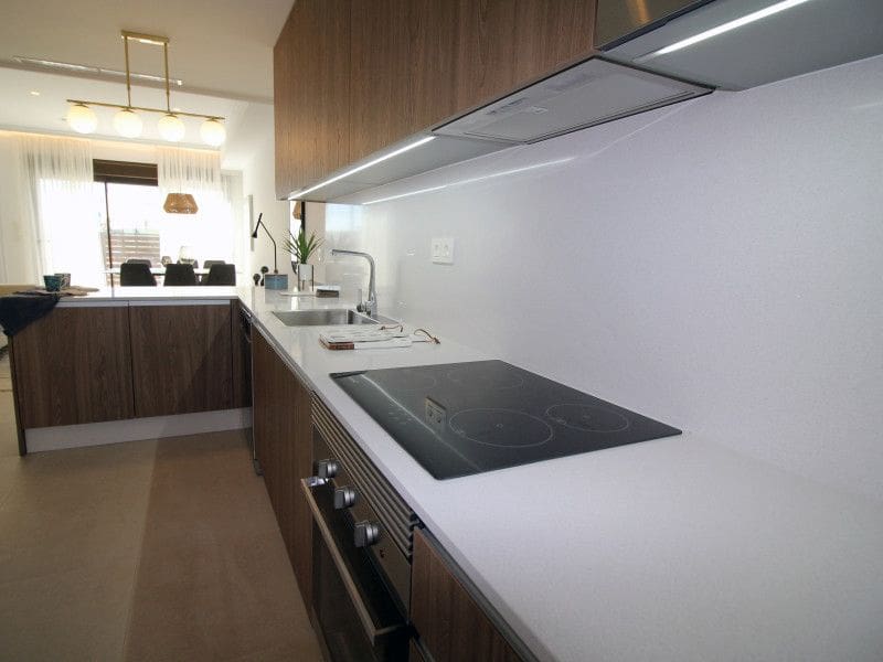4 slaapkamer Rijtjeshuis te koop in Pilar de la Horadada met zwembad - € 369.900 (Ref: 9649659)