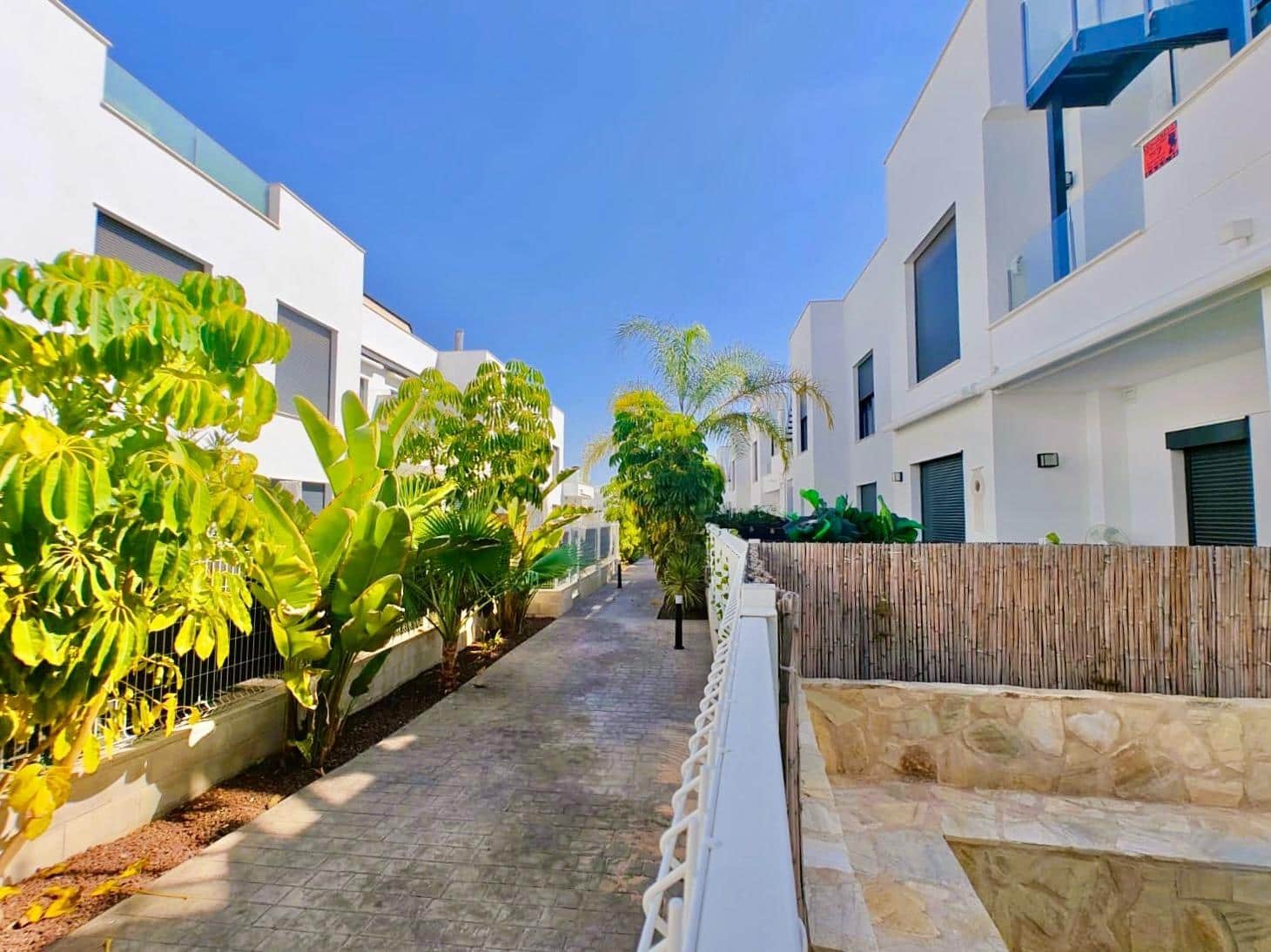 3 bedroom Apartment for sale in Santiago de la Ribera with pool - € 349,000 (Ref: 9649742)