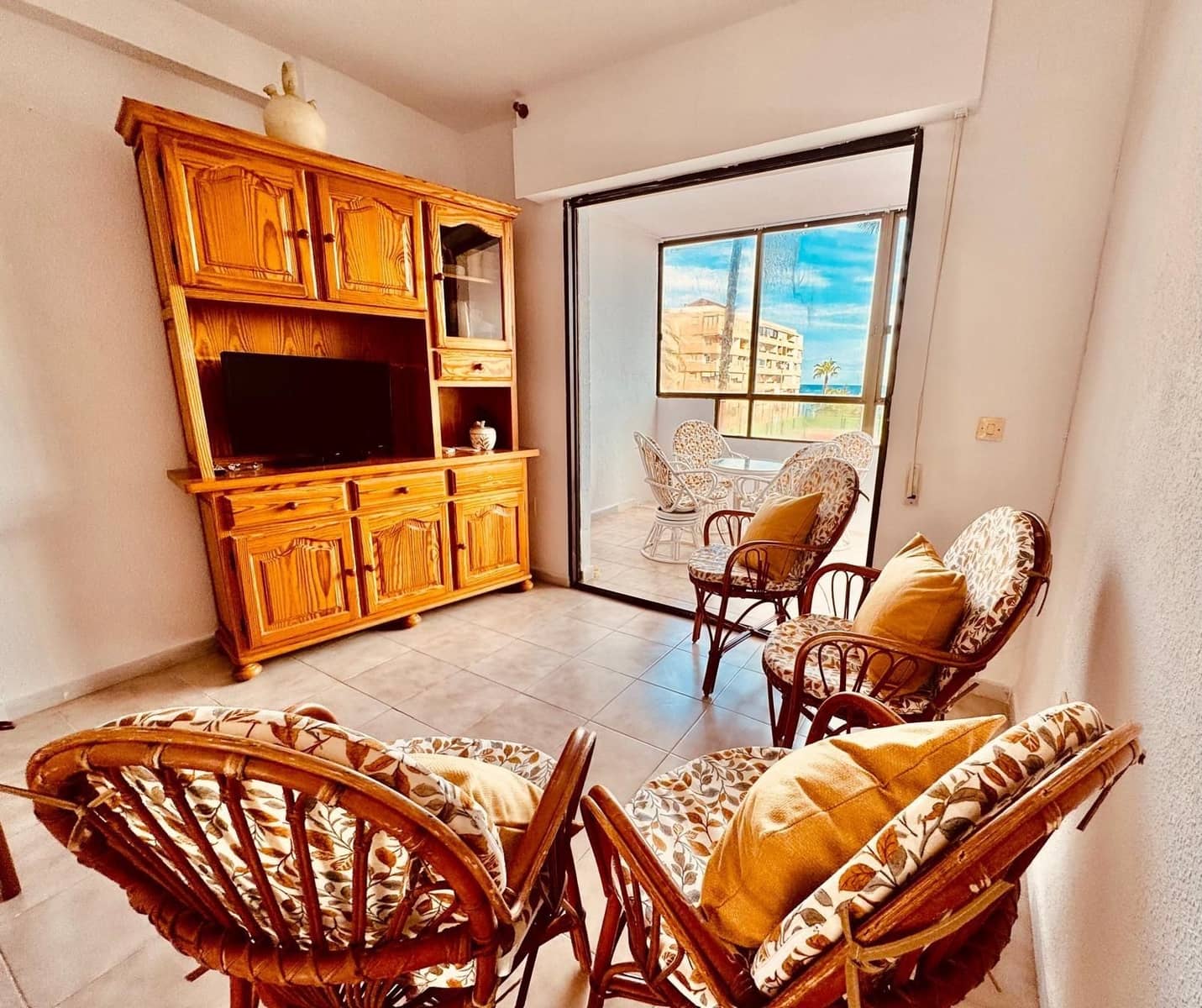 3 makuuhuone Huoneisto myytävänä paikassa Cabo Cervera - 234 900 € (Ref: 9652262)