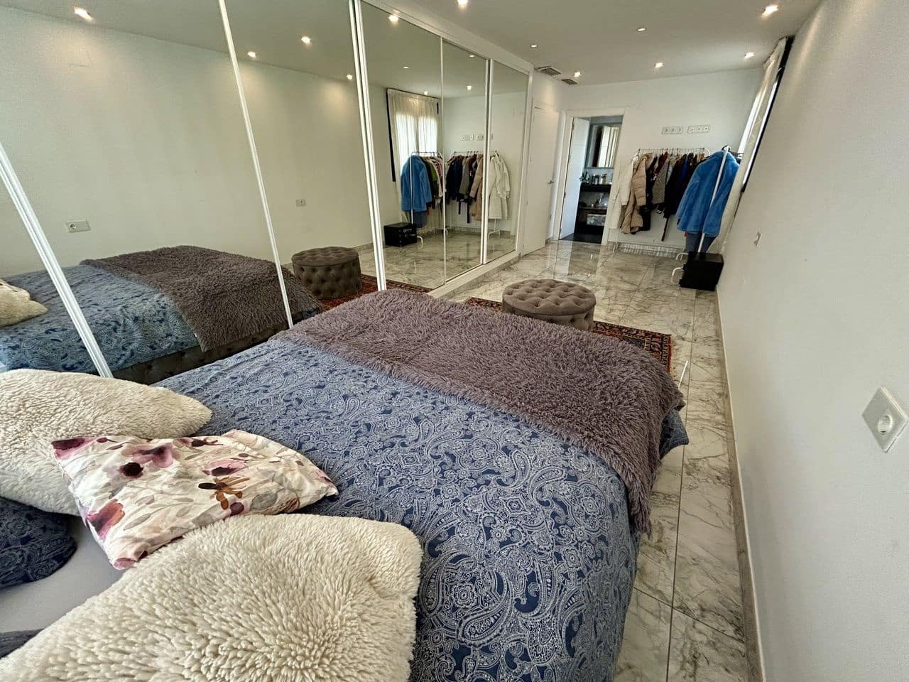 Chalet de 3 habitaciones en Torrevieja en venta - 1.320.000 € (Ref: 9656309)