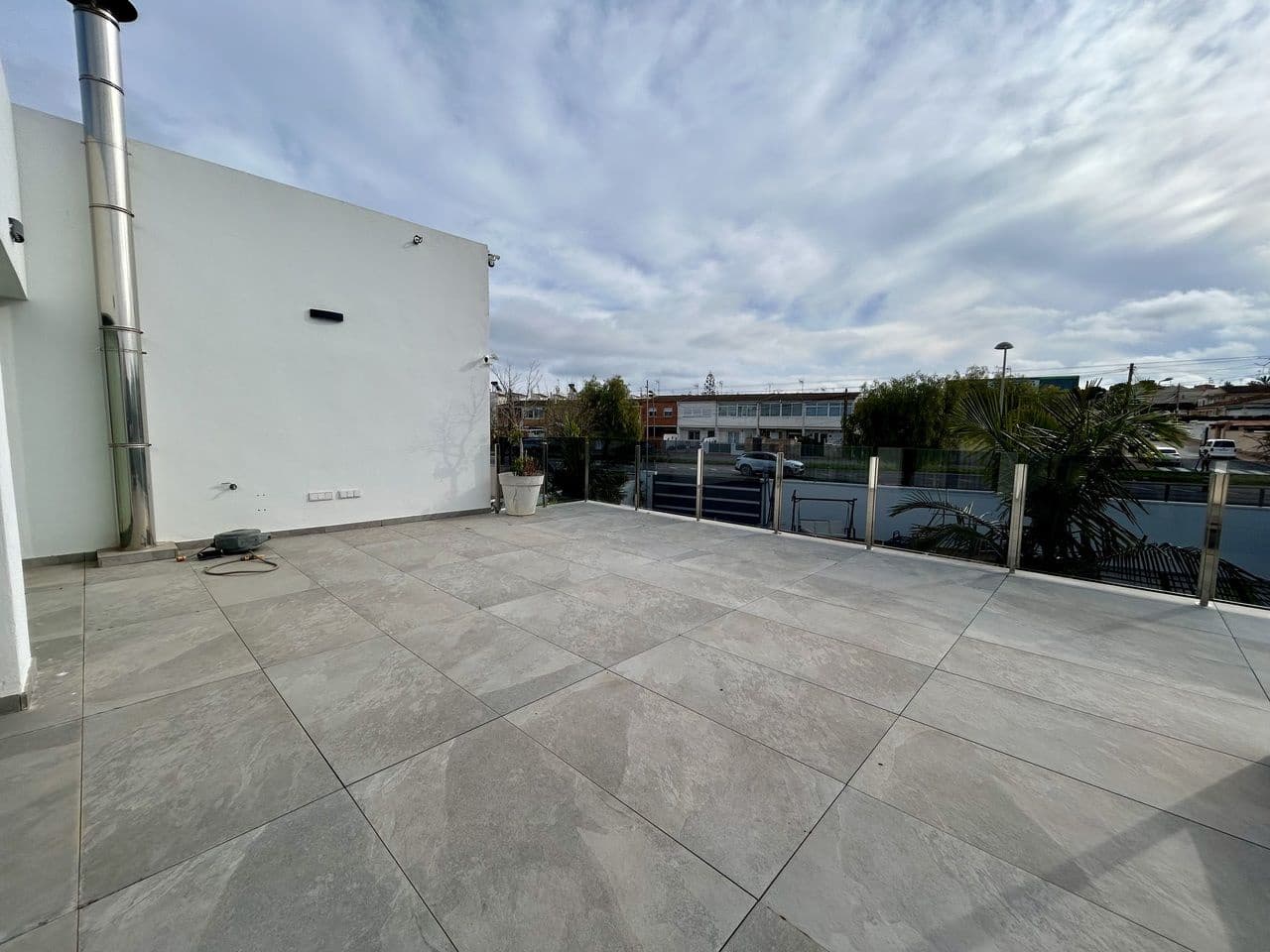 Chalet de 3 habitaciones en Torrevieja en venta - 1.320.000 € (Ref: 9656309)