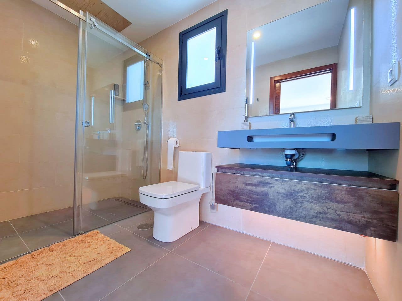 3 bedroom Villa for sale in Los Alcazares with garage - € 775,000 (Ref: 9656312)