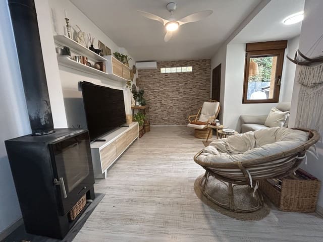 2 slaapkamer Huis te koop in Centro, Torrevieja - € 189.900 (Ref: 9656327)