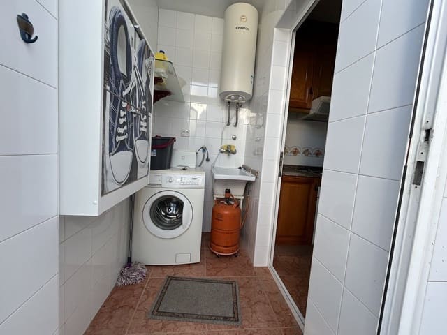 4 makuuhuone Omakotitalo myytävänä paikassa Torre de la Horadada, Pilar de la Horadada - 249 000 € (Ref: 9659657)