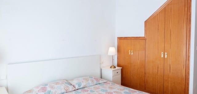 4 makuuhuone Rivitalo myytävänä paikassa Santiago de la Ribera, San Javier mukana uima-altaan 
autotalli - 229 000 € (Ref: 9661985)