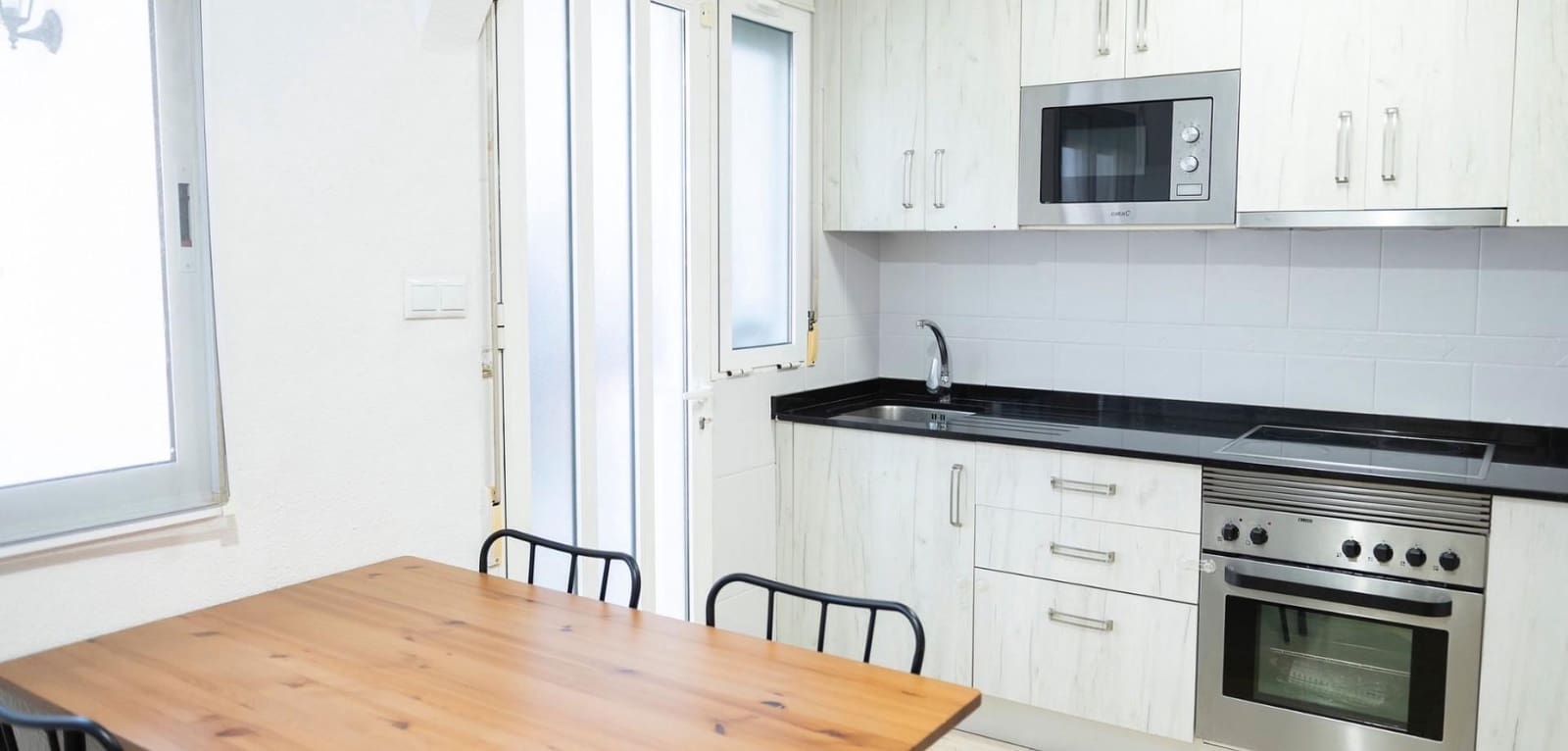 4 makuuhuone Rivitalo myytävänä paikassa Santiago de la Ribera mukana uima-altaan 
autotalli - 229 000 € (Ref: 9661985)