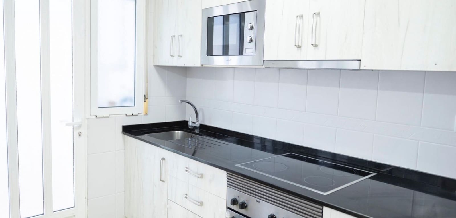 4 makuuhuone Rivitalo myytävänä paikassa Santiago de la Ribera mukana uima-altaan 
autotalli - 229 000 € (Ref: 9661985)