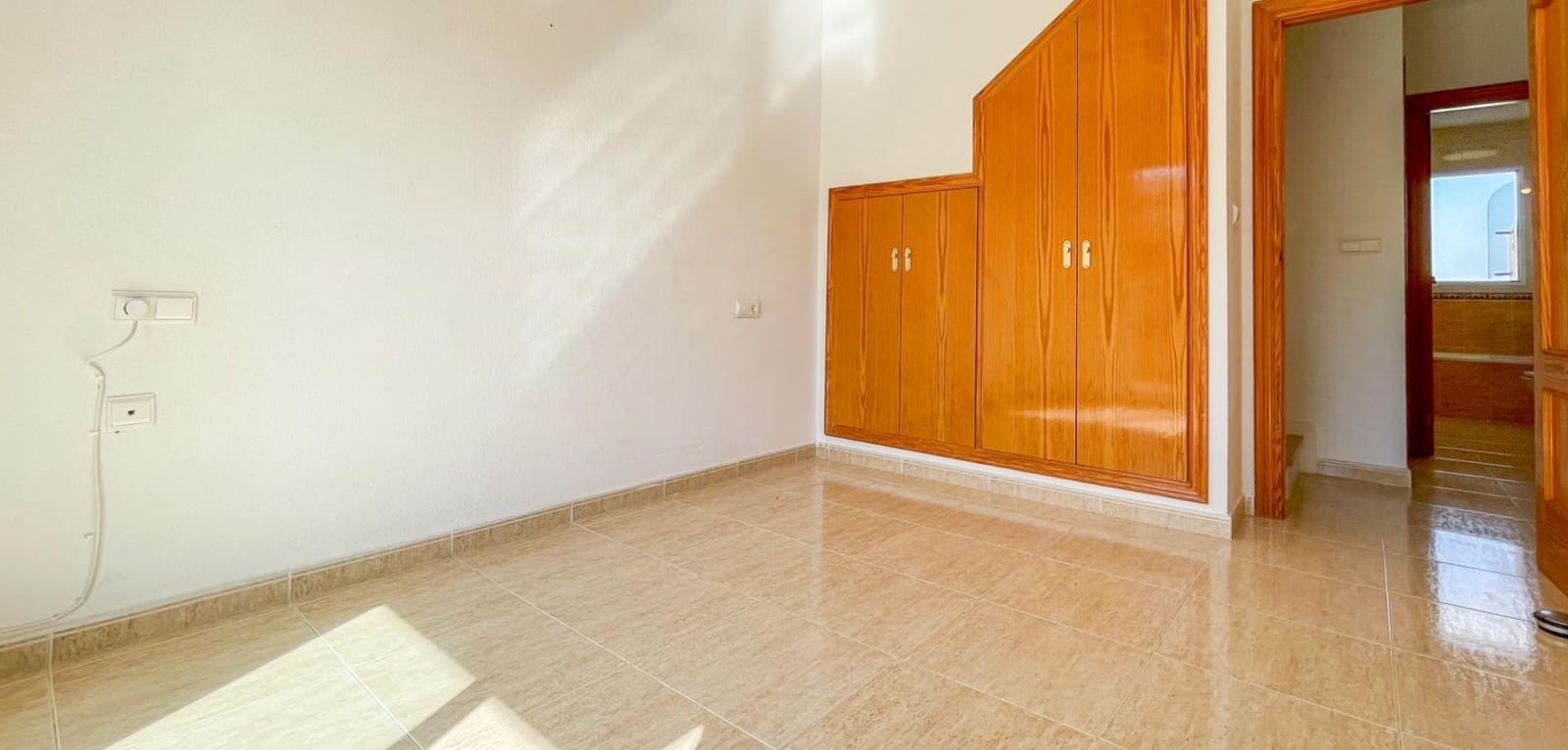 4 soveværelse Rækkehus til salg i Santiago de la Ribera med swimmingpool - € 195.000 (Ref: 9661985)