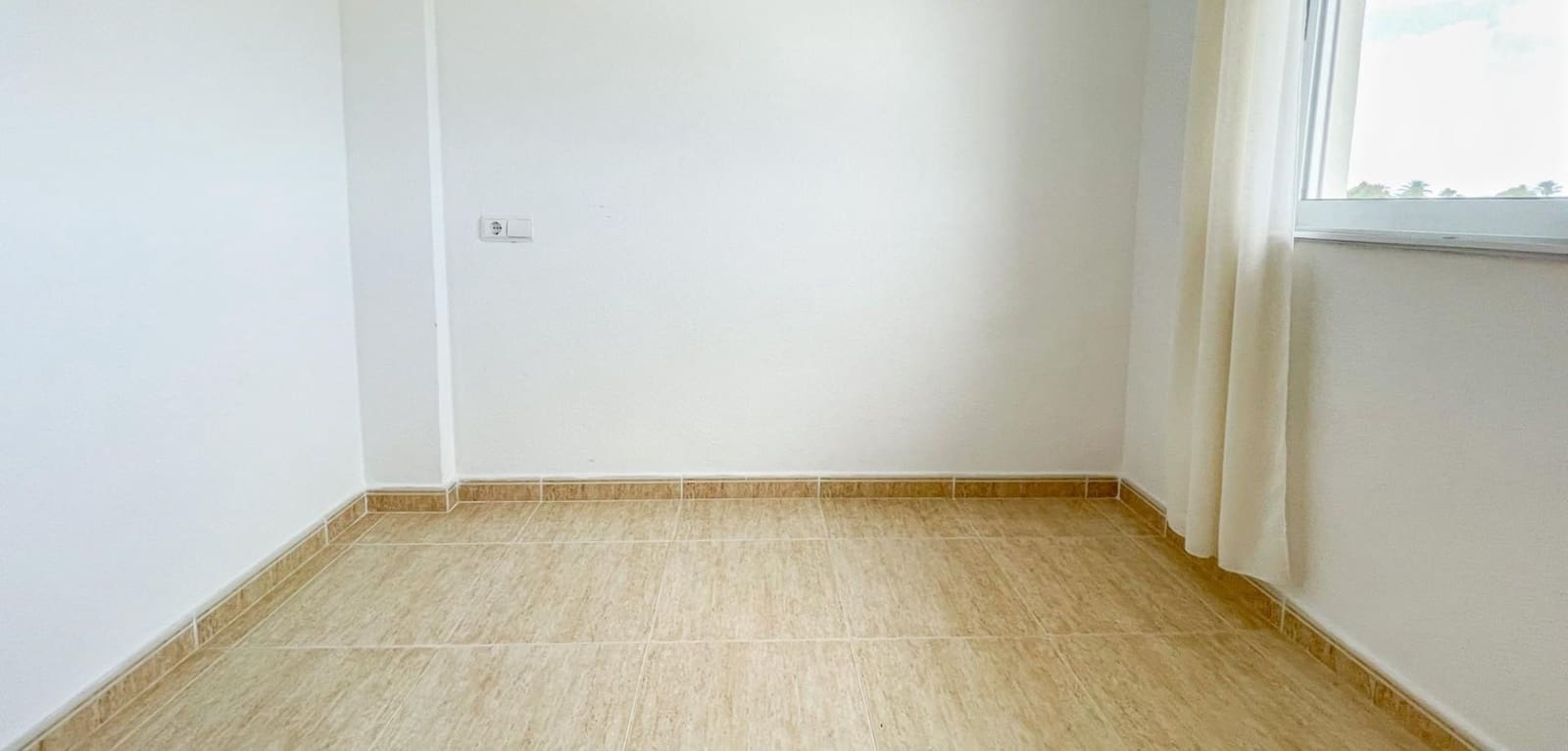 4 soveværelse Rækkehus til salg i Santiago de la Ribera med swimmingpool - € 195.000 (Ref: 9661985)