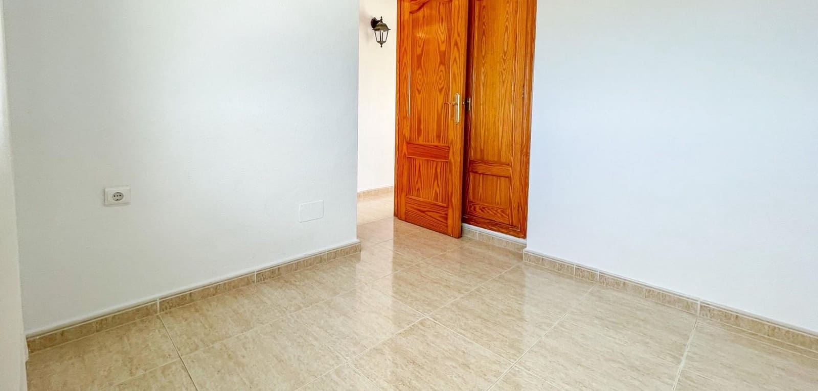 4 soveværelse Rækkehus til salg i Santiago de la Ribera med swimmingpool - € 195.000 (Ref: 9661985)