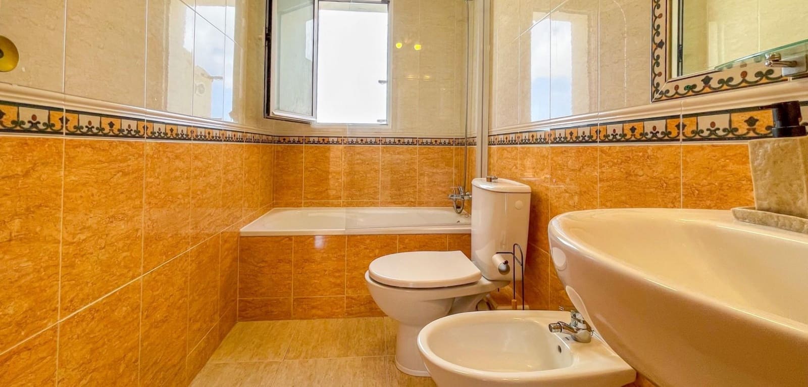 4 soveværelse Rækkehus til salg i Santiago de la Ribera med swimmingpool - € 195.000 (Ref: 9661985)