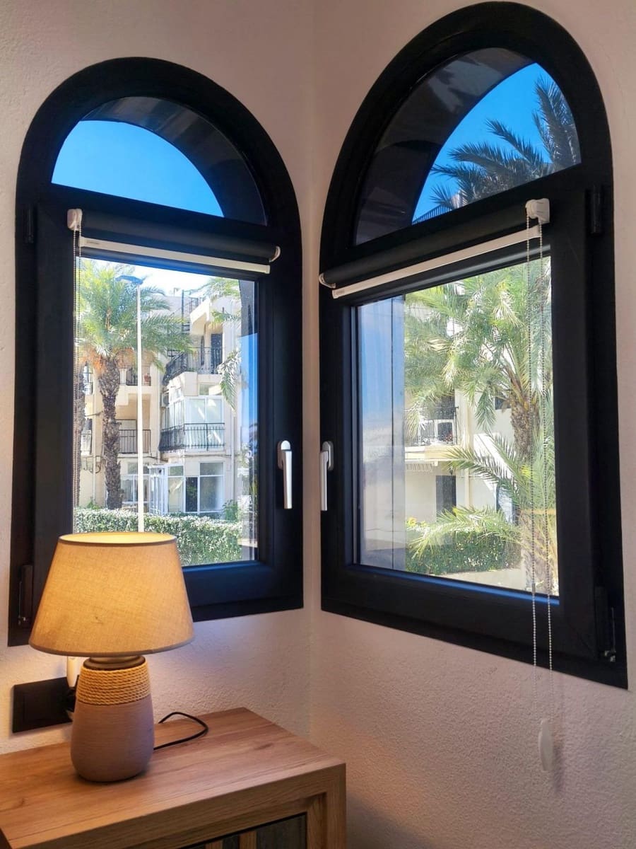 1 Zimmer Apartment zu verkaufen in Torrevieja mit Pool - 199.000 € (Ref: 9661991)