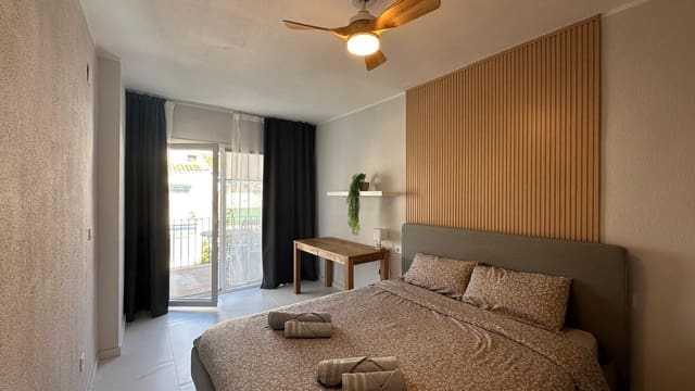 2 sovrum Bungalow till salu i Los Balcones - 189 900 € (Ref: 9664037)