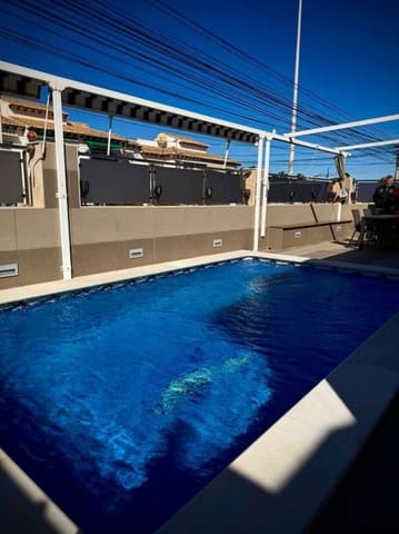 5 soverom Villa til salgs i La Siesta, Torrevieja med svømmebasseng - € 499 000 (Ref: 9666807)