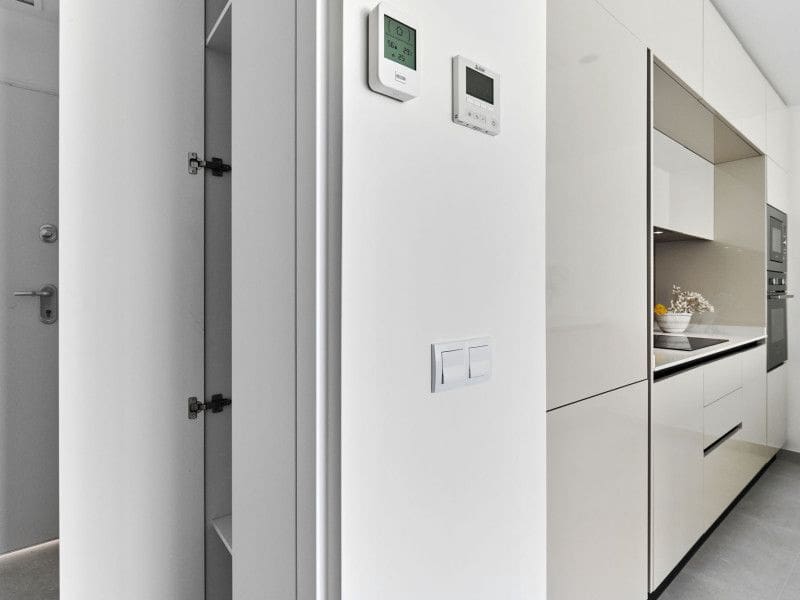 2 soverom Bungalow til salgs i La Veleta med svømmebasseng - € 380 000 (Ref: 9666879)