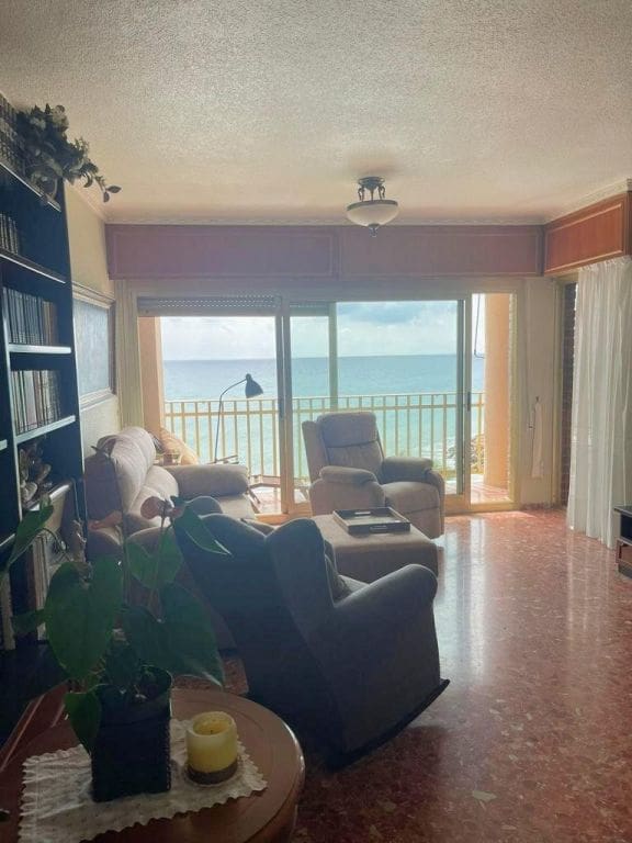 4 makuuhuone Huoneisto myytävänä paikassa Torrevieja - 475 000 € (Ref: 9674508)