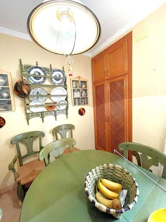 4 makuuhuone Huoneisto myytävänä paikassa Torrevieja - 475 000 € (Ref: 9674508)