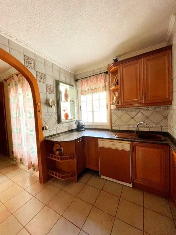 4 makuuhuone Huoneisto myytävänä paikassa Torrevieja - 475 000 € (Ref: 9674508)