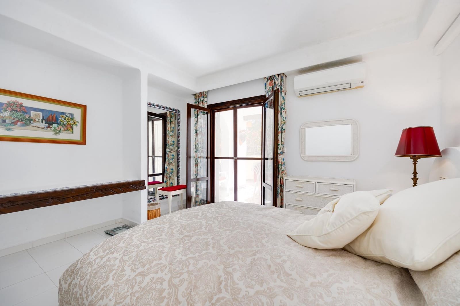 2 quarto Apartamento para venda em Torrevieja com piscina - 310 000 € (Ref: 9677651)