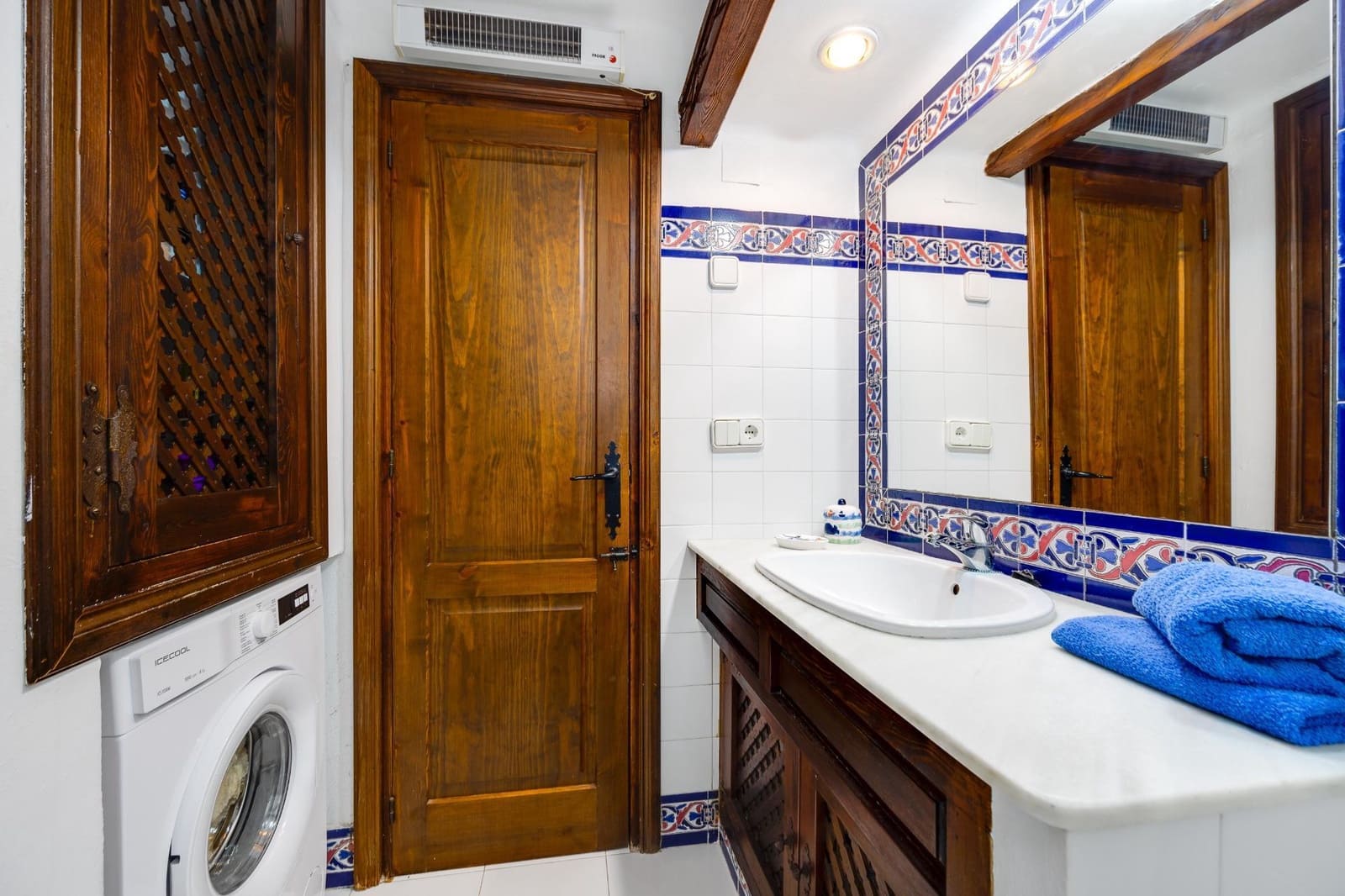 2 quarto Apartamento para venda em Torrevieja com piscina - 310 000 € (Ref: 9677651)