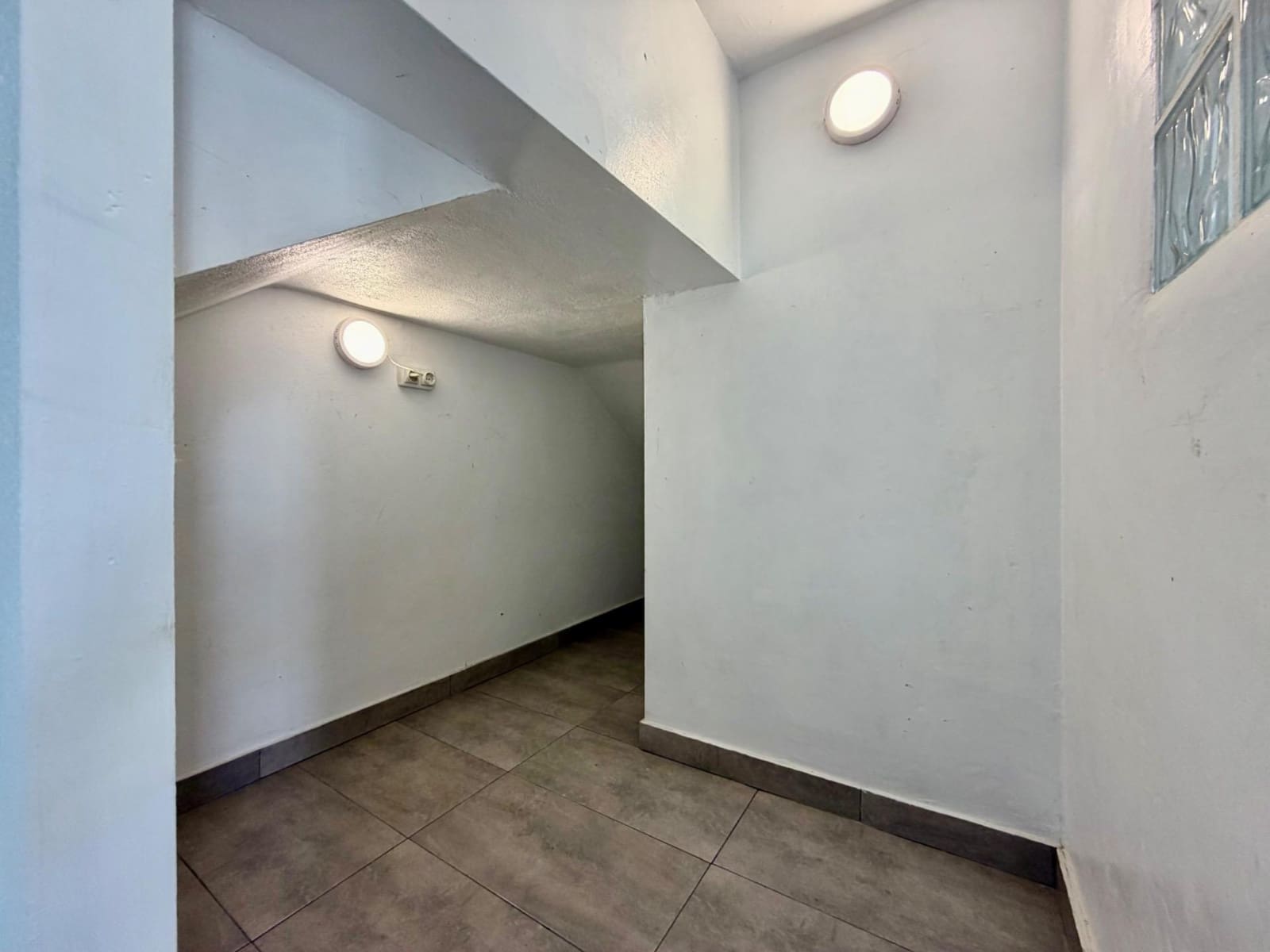 2 Zimmer Apartment zu verkaufen in Orihuela Costa mit Garage - 167.000 € (Ref: 9680023)