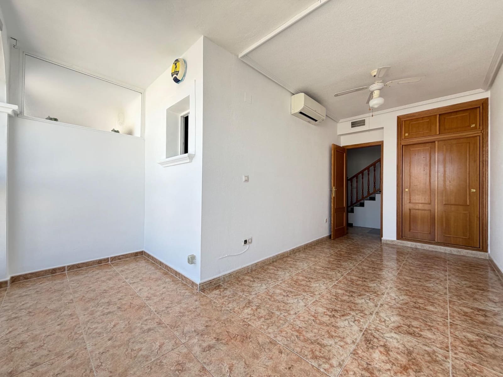 2 Zimmer Apartment zu verkaufen in Orihuela Costa mit Garage - 167.000 € (Ref: 9680023)