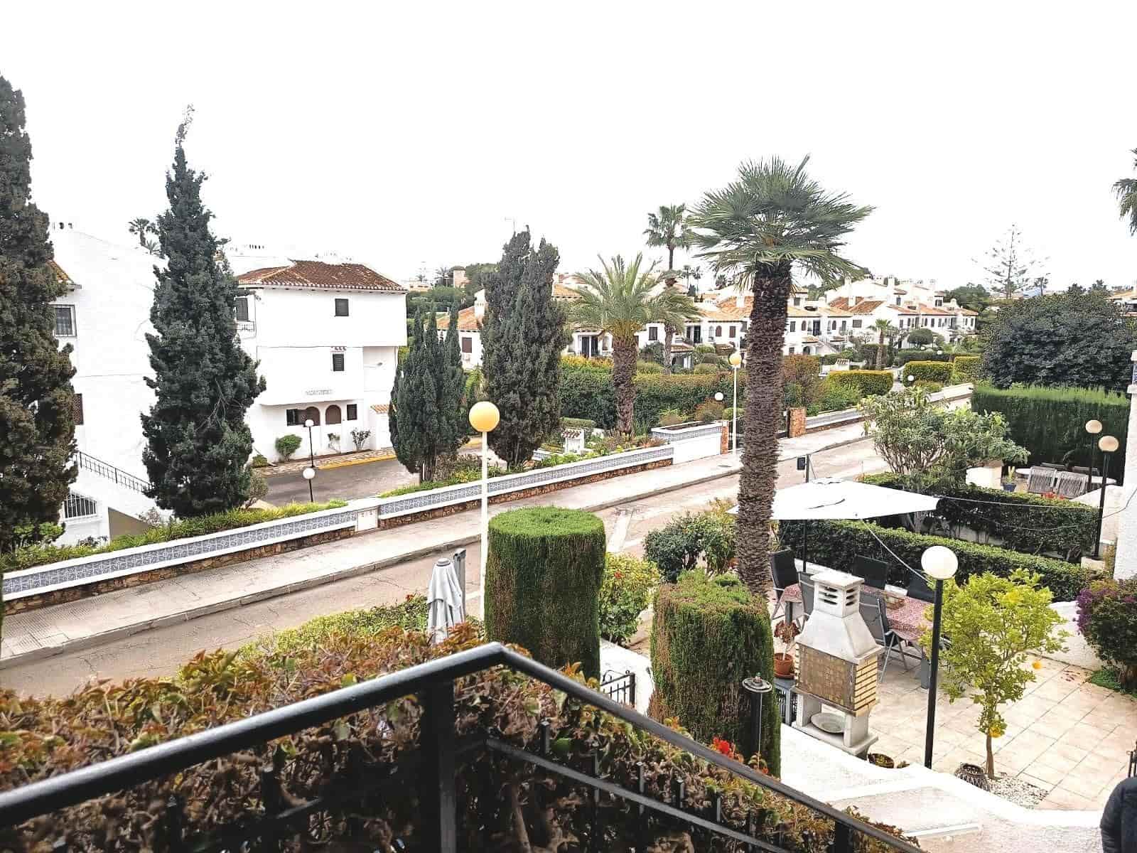 4 bedroom Apartment for sale in Cabo Roig - € 330,000 (Ref: 9680026)