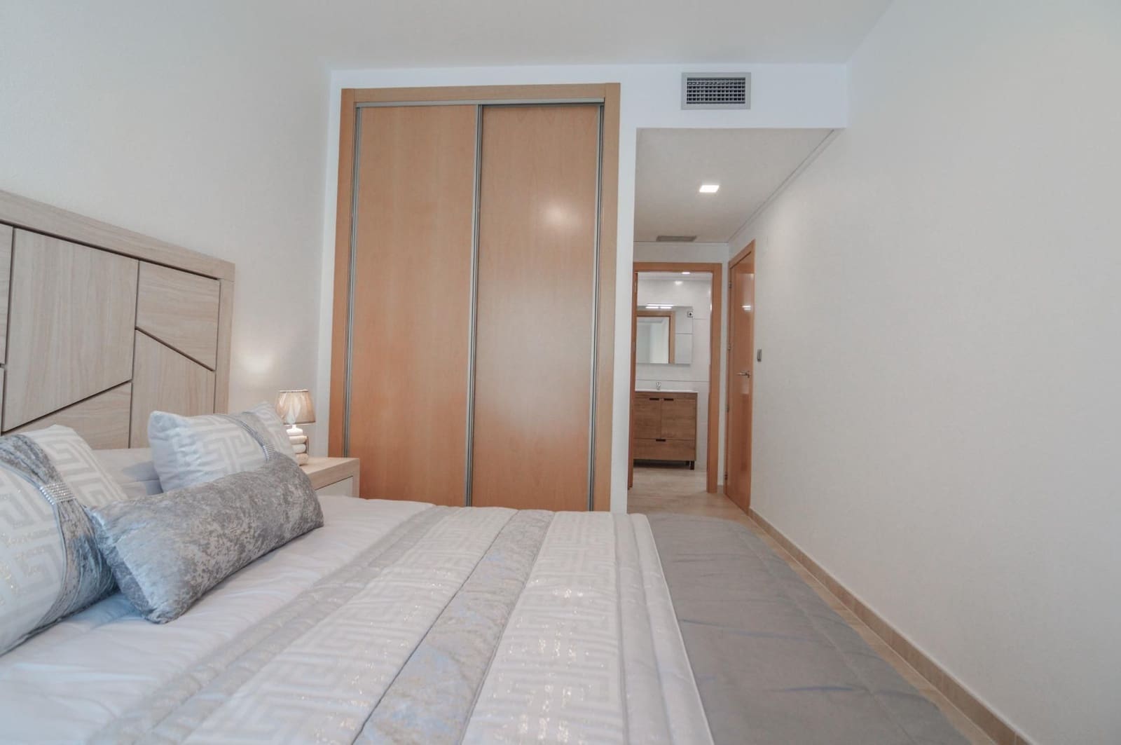 2 soverom Leilighet til salgs i Torrevieja - € 209 900 (Ref: 9680347)