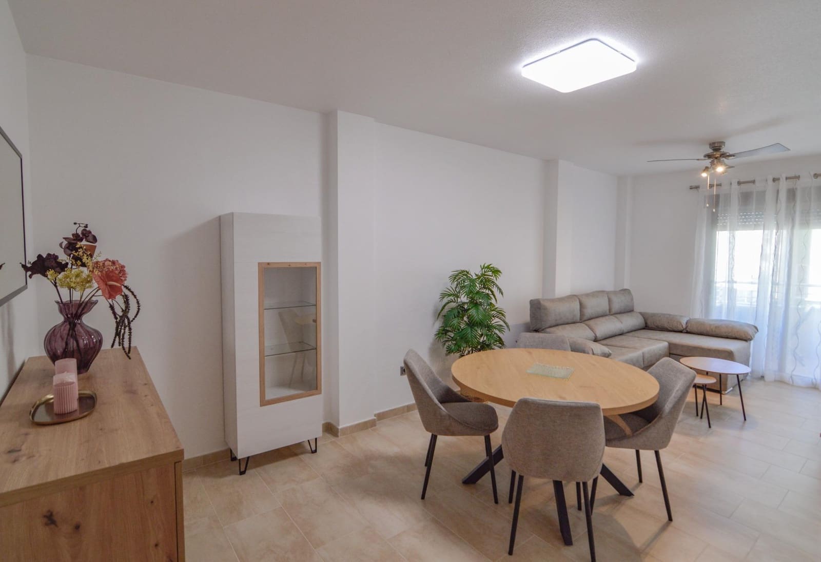 2 soverom Leilighet til salgs i Torrevieja - € 209 900 (Ref: 9680347)