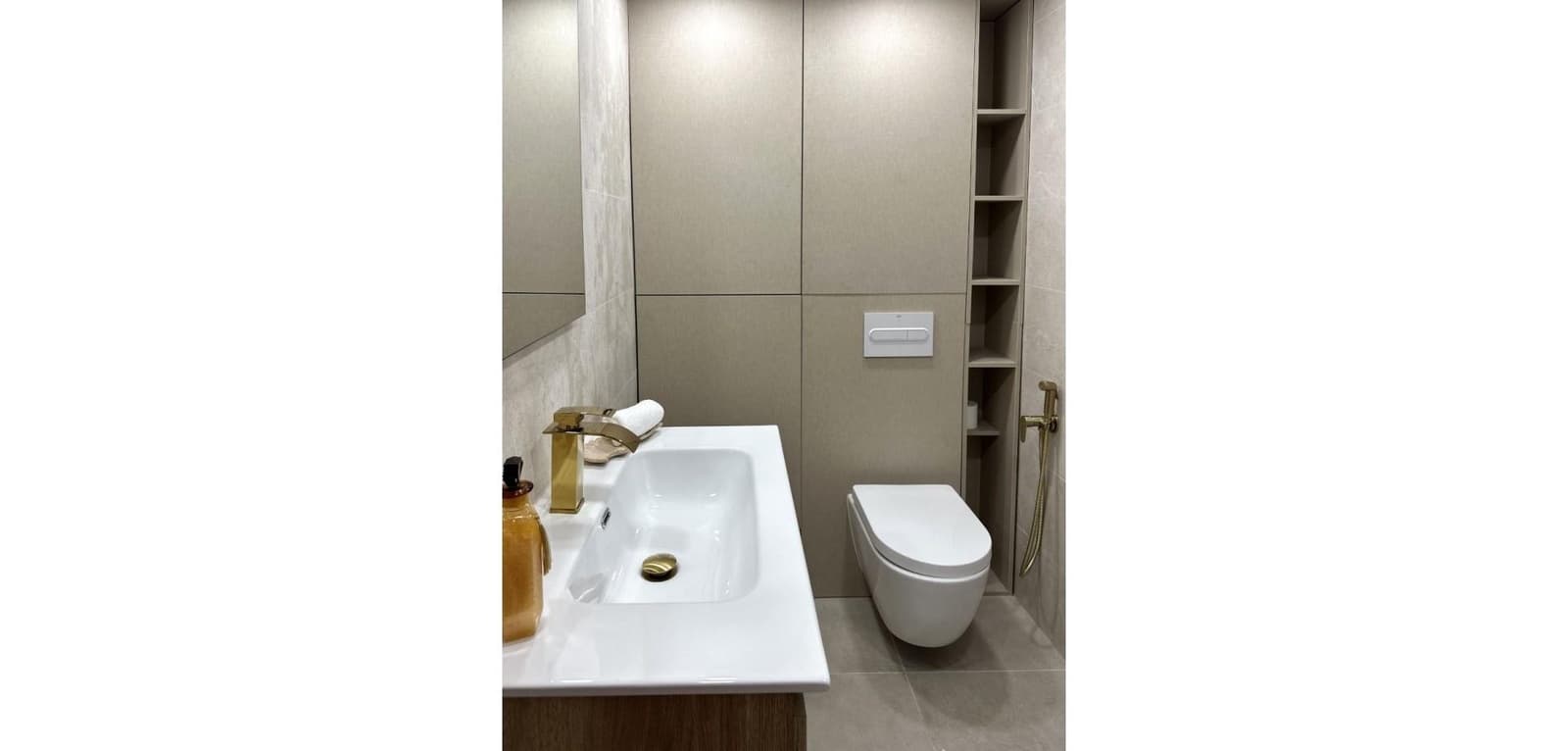 2 slaapkamer Appartement te koop in Torrevieja - € 265.000 (Ref: 9682636)