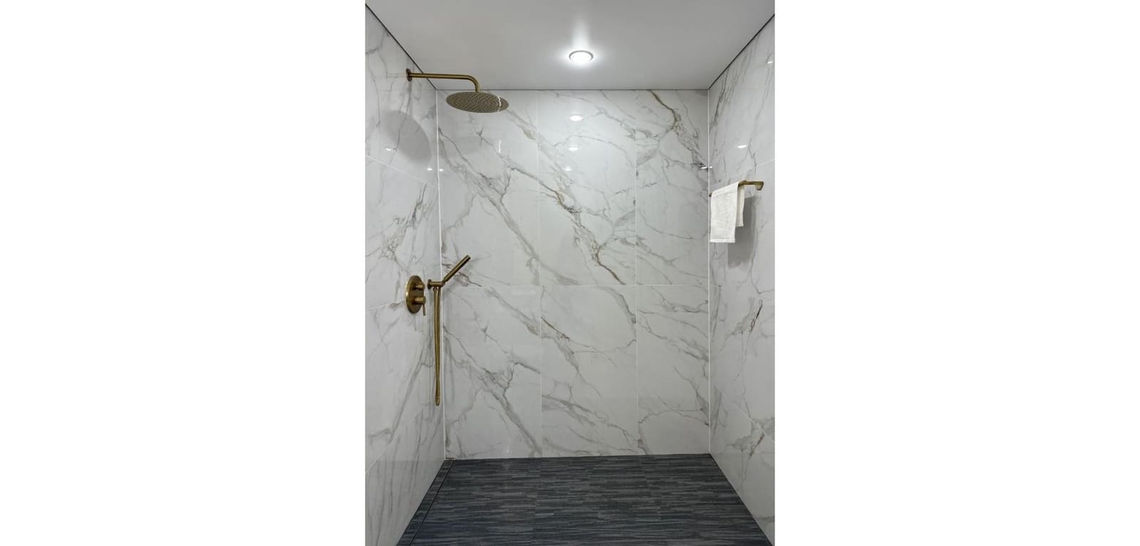 2 slaapkamer Appartement te koop in Torrevieja - € 265.000 (Ref: 9682636)