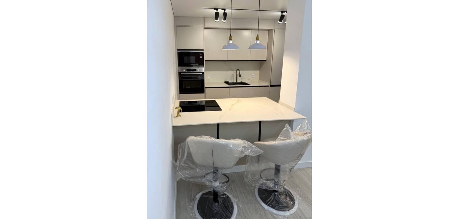 2 slaapkamer Appartement te koop in Torrevieja - € 265.000 (Ref: 9682636)