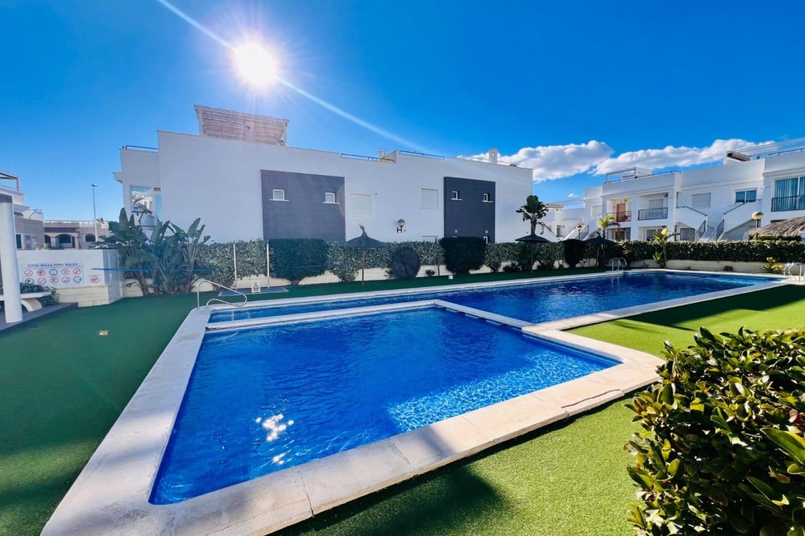 2 soverom Bungalow til salgs i Torrevieja - € 199 500 (Ref: 9682640)