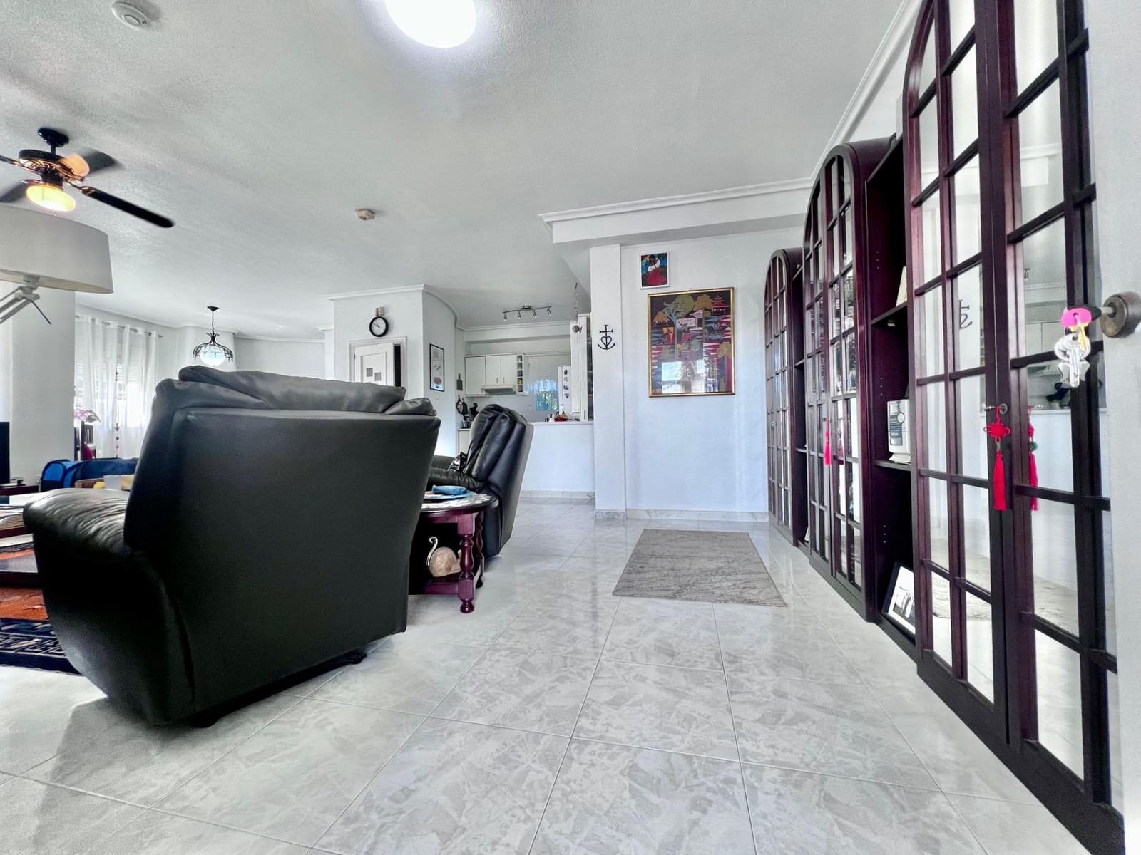 4 bedroom Villa for sale in Playa Flamenca with pool - € 690,000 (Ref: 9682642)