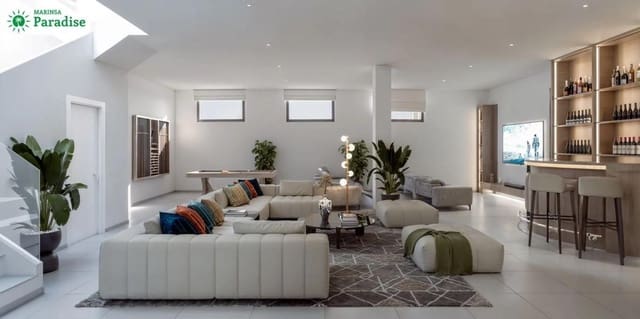 3 soveværelse Rækkehus til salg i Capistrano, Nerja med swimmingpool garage - € 850.000 (Ref: 9682649)