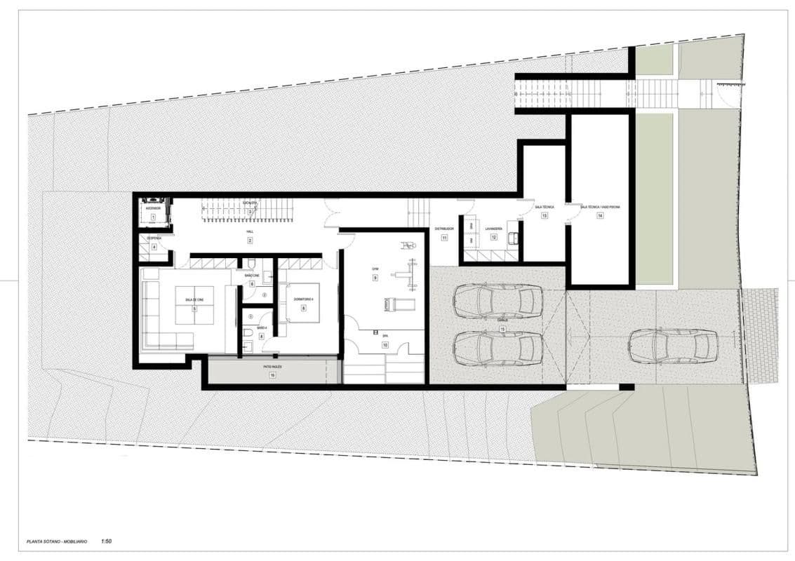 Chalet de 4 habitaciones en Nueva Andalucia en venta con piscina - 4.300.000 € (Ref: 9682801)