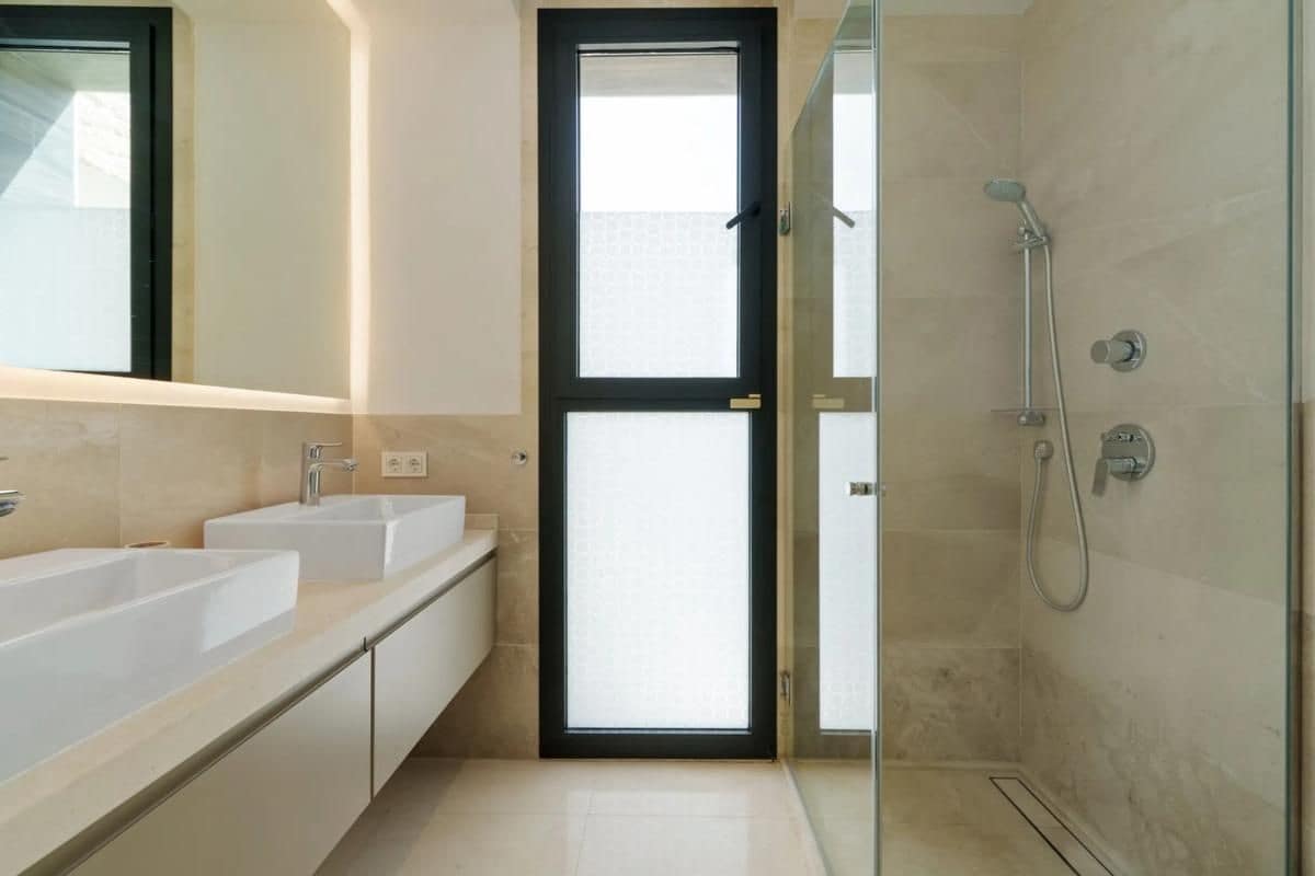 5 slaapkamer Villa te koop in Marbella met zwembad - € 4.995.000 (Ref: 9682804)