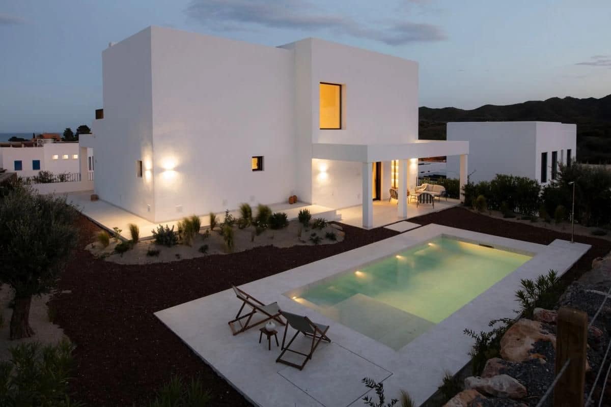 Chalet de 3 habitaciones en Mojácar en venta con piscina - 995.000 € (Ref: 9682808)