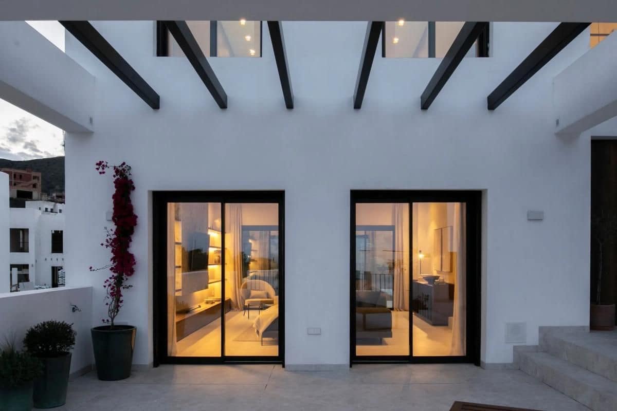 Chalet de 3 habitaciones en Mojácar en venta con piscina - 995.000 € (Ref: 9682808)