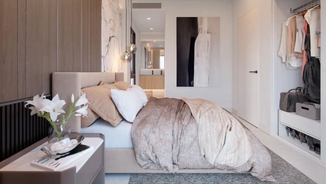 Apartament na sprzedaż w Miasto Málaga z basenem - 325 000 € (Ref: 9682861)