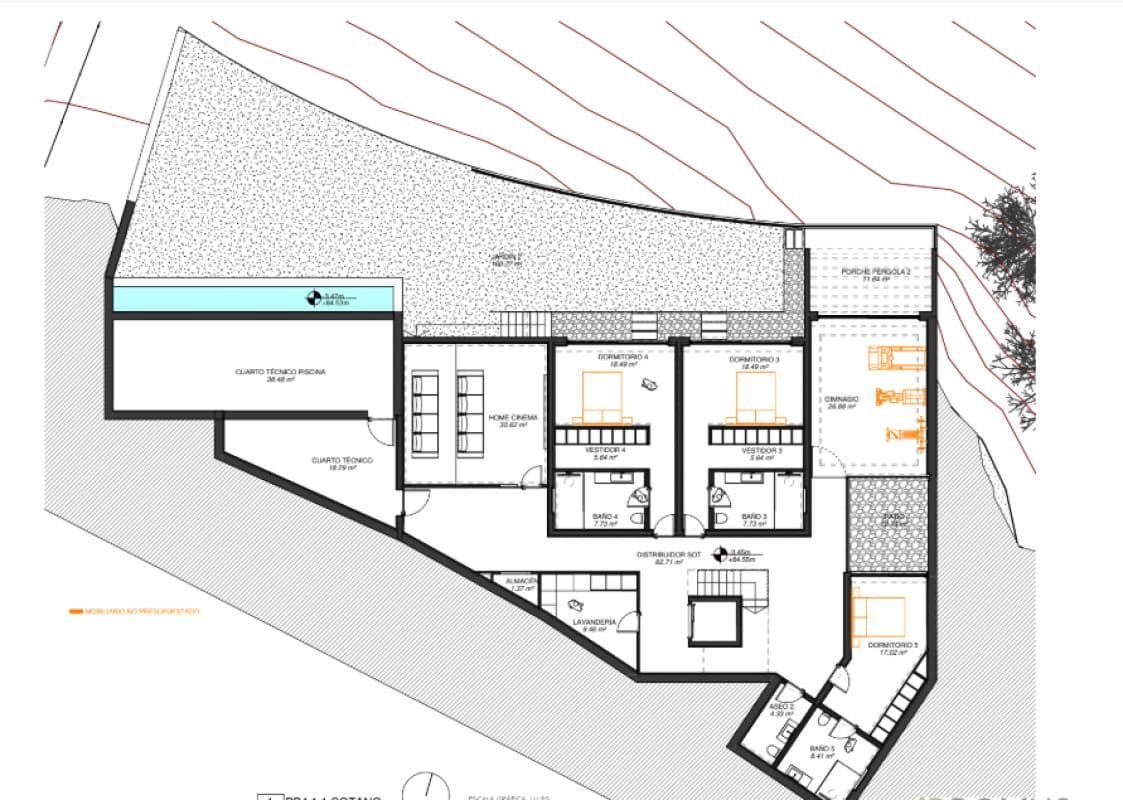 5 slaapkamer Villa te koop in Cabopino met zwembad - € 3.500.000 (Ref: 9682880)