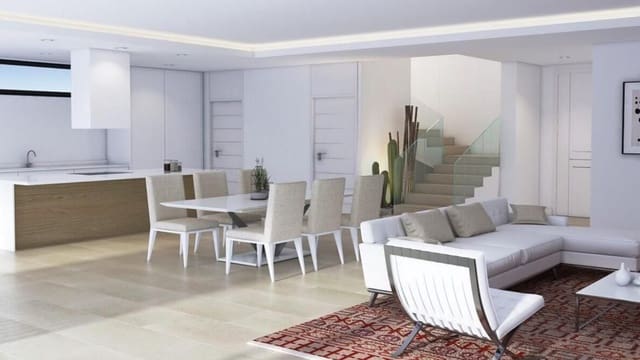 4 soverom Villa til salgs i La Duquesa / Puerto de la Duquesa, Manilva med svømmebasseng - € 1 065 000 (Ref: 9682900)