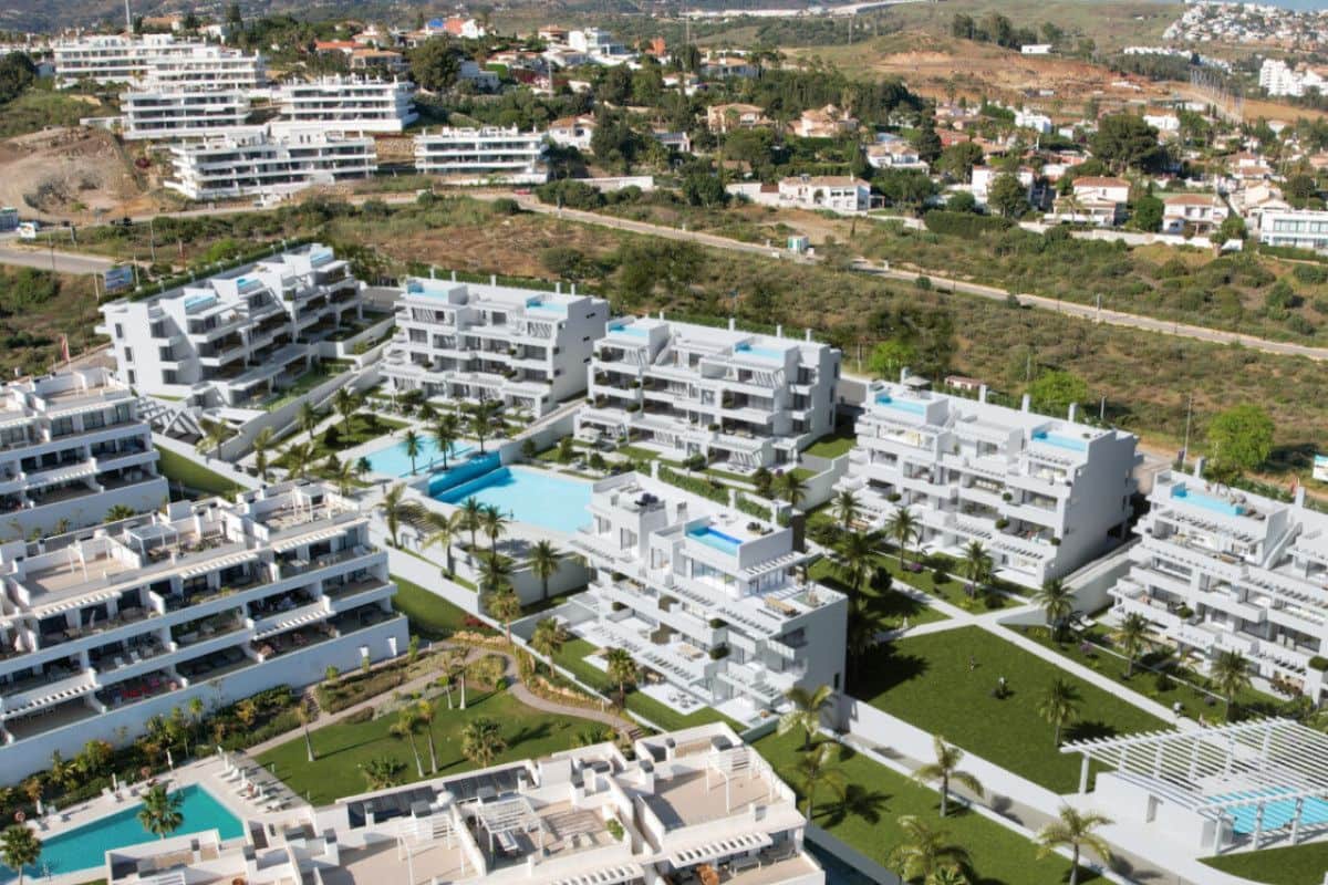 3 sovrum Lägenhet till salu i Estepona med pool - 700 000 € (Ref: 9683004)