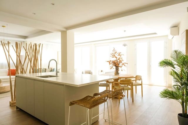 2 Zimmer Apartment zu verkaufen in Málaga Stadt - 880.000 € (Ref: 9683012)