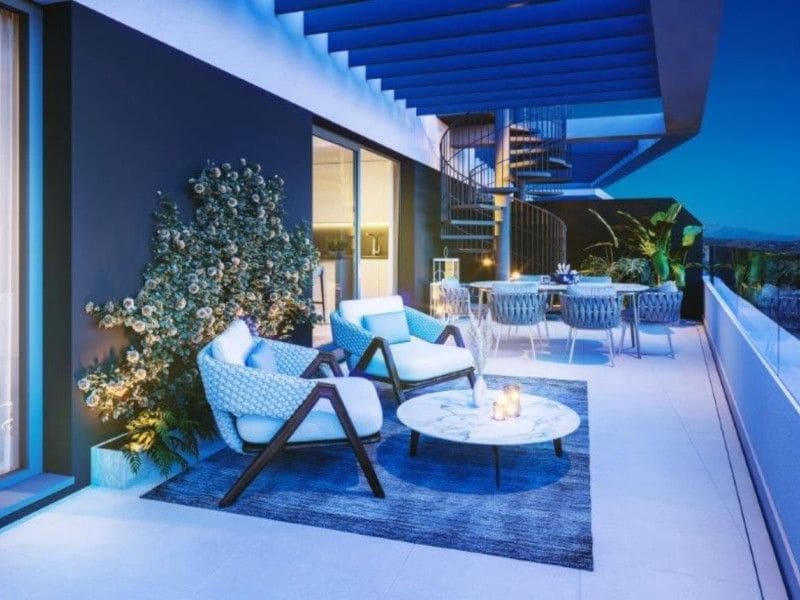 2 bedroom Apartment for sale in Rincon de la Victoria with pool garage - € 424,000 (Ref: 9683026)