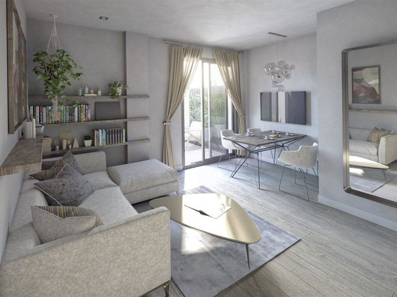 3 bedroom Apartment for sale in Las Lagunas de Mijas with pool - € 369,000 (Ref: 9683039)